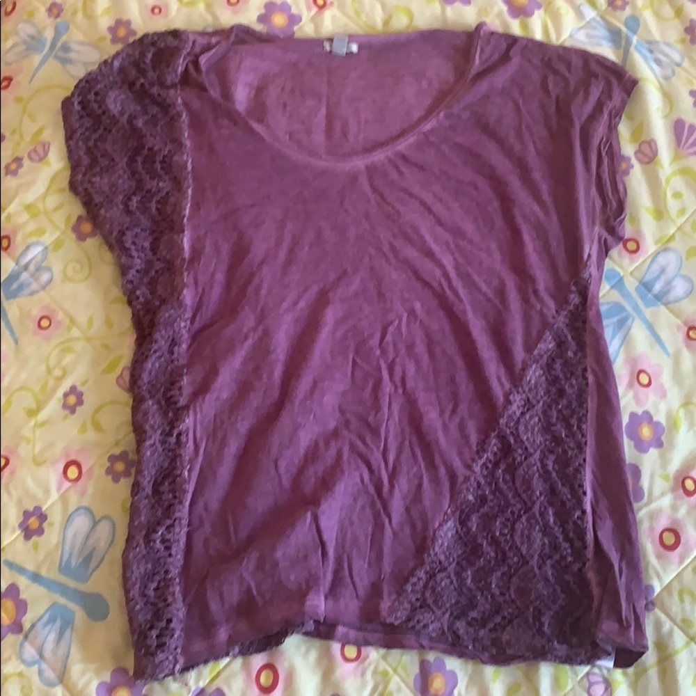 ❤️UNIQUE FLORAL TEE (WILL STERILIZE)❤️